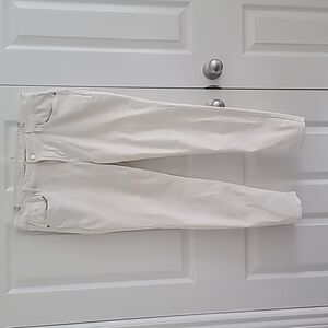 Off-white Old Navy rockstar midrise skinny jeans in 12 petite